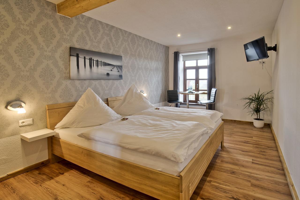 Hotel Packhaus Hooksiel Bagian luar foto